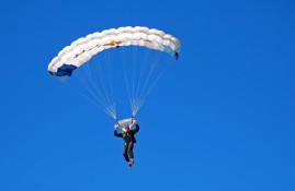 多米体育官方平台-赛点之战年终总决赛焦点战！费内巴切迎战洛杉矶快船，鏖战或上演