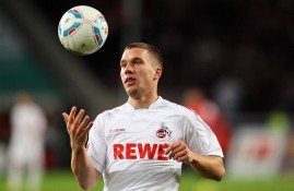 多米体育官方平台-全运会转会风云：广州队盯上锋线强援，谢震业或成交易筹码